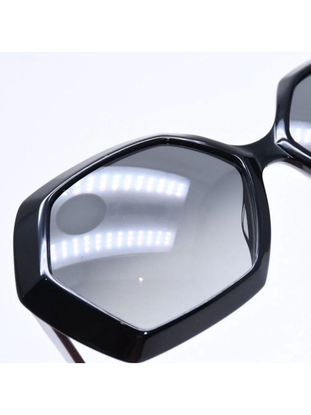 Chanel Sunglasses Eyewear CC Logo Black Hexagon Frame